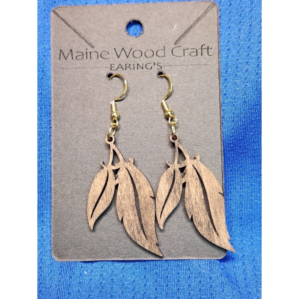 1 Pair Feather Shaped Laser Cut Wooden Dangle Earrings.